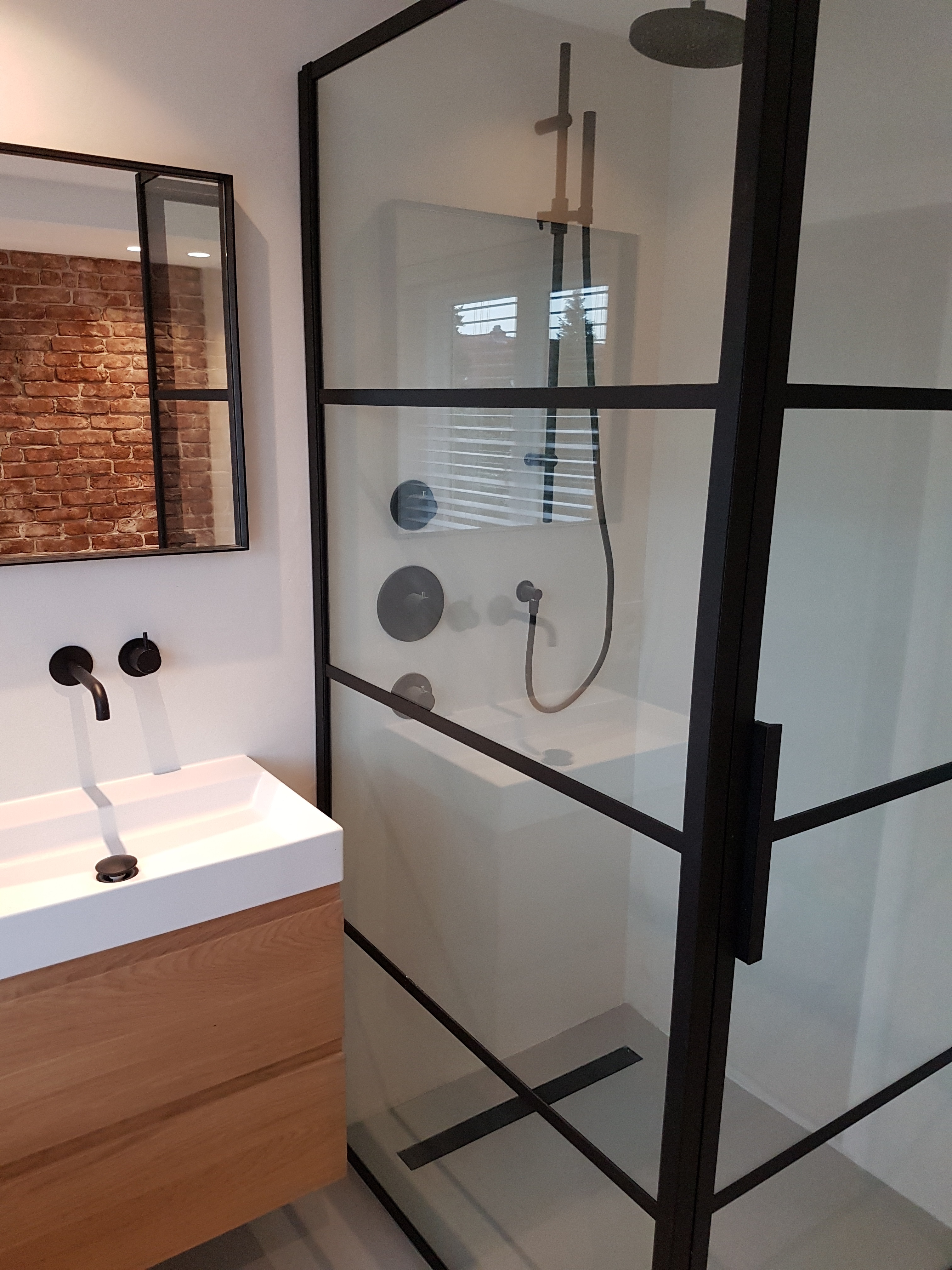 20190212 085933Trendstuc